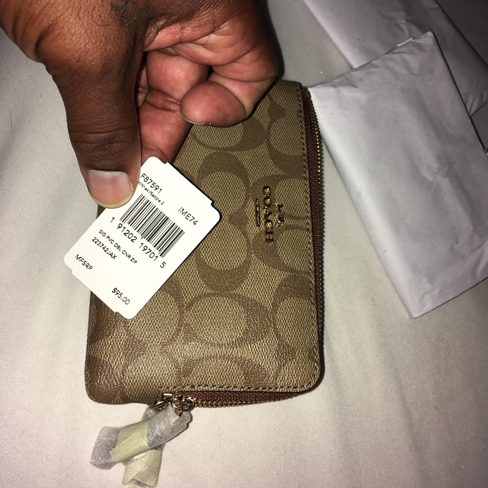 Coach wallet